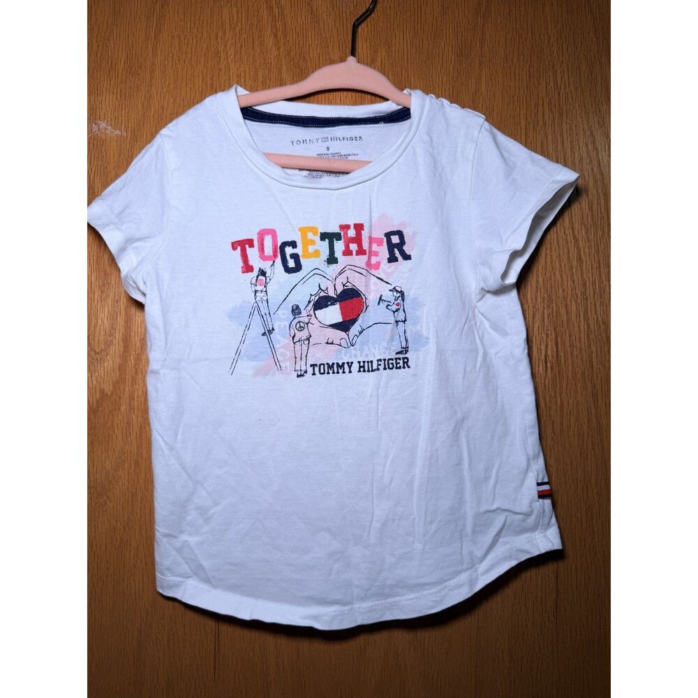 Tommy Hilfiger Kids T-Shirt Size 5